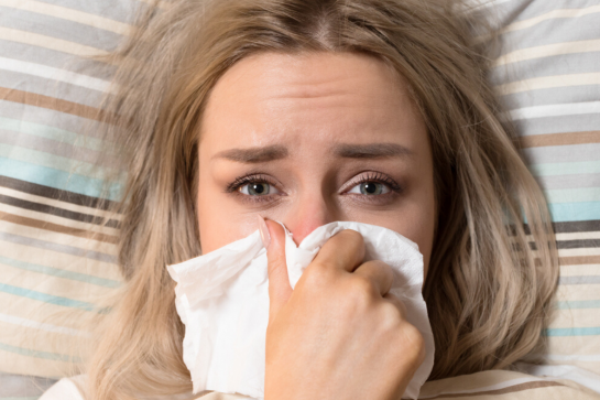 Como dormir com rinite alérgica e outras doenças respiratórias